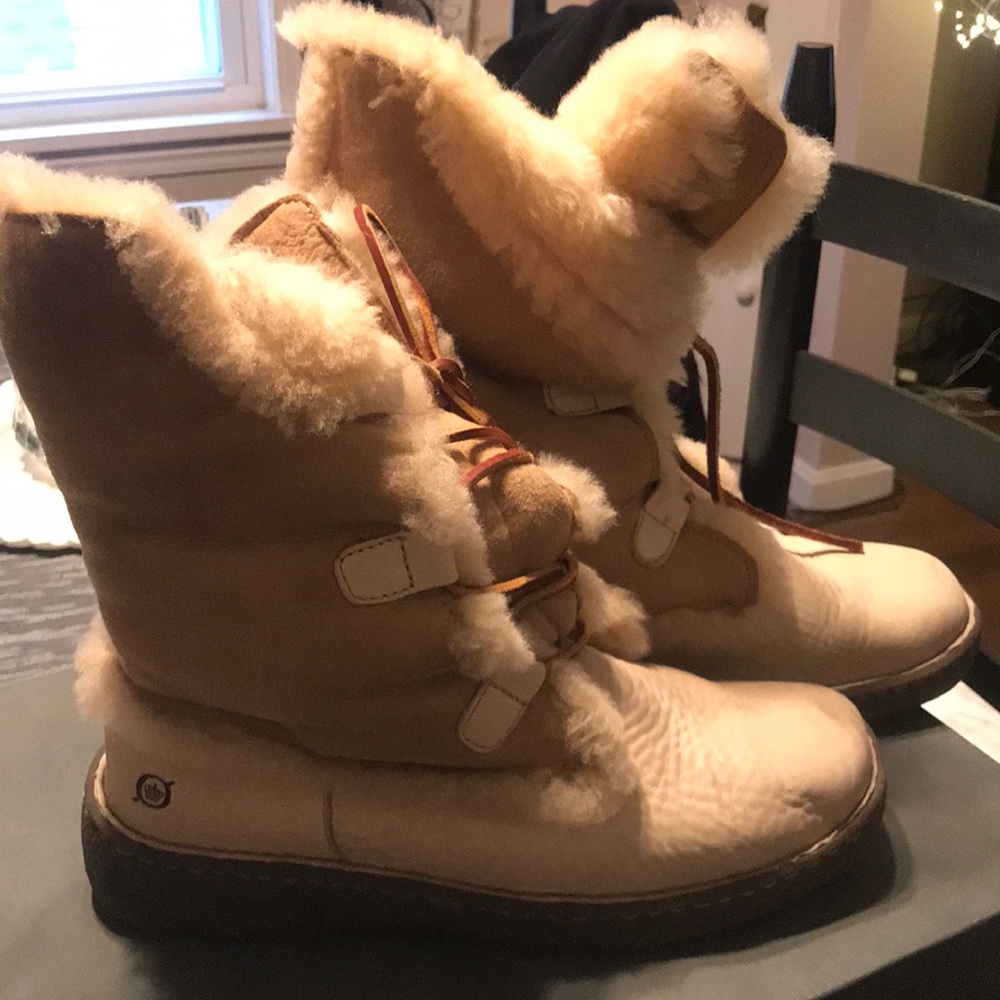 Fur boots